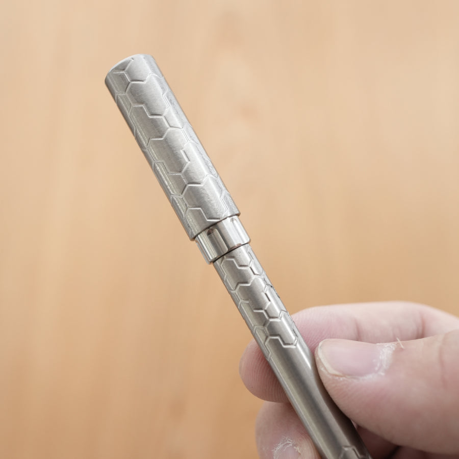 TITAMIUM PEN KNIFE (TITANION BY BYRON)