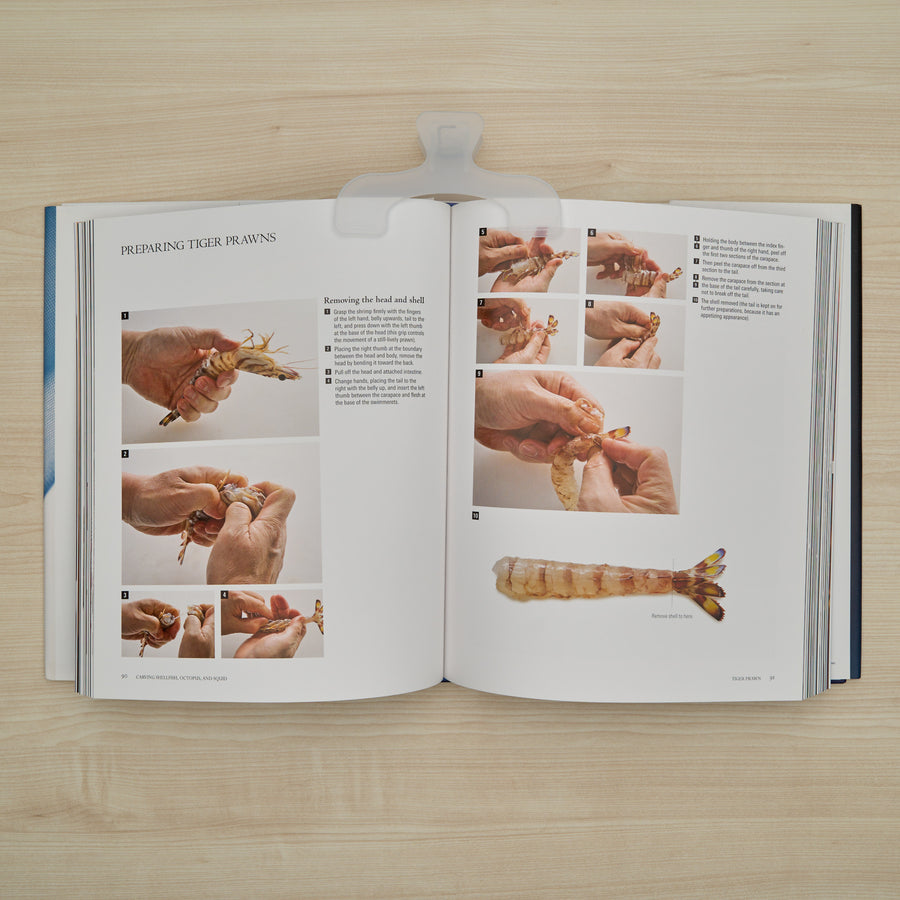 The Japanese Culinary Academy MUKOITA II, Cutting Techniques: Seafoods, Poultry, and Vegetables